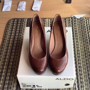 Aldo Brown Leather Round-Toe Heels